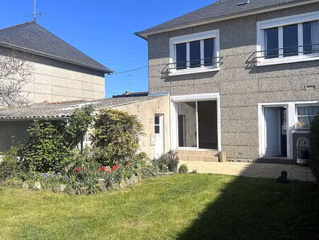 maison de 1962 sur 308m2 de terrain clos