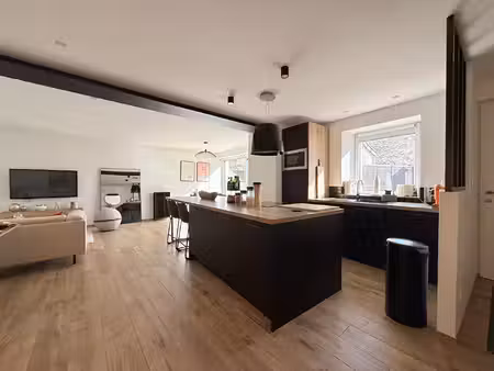 maison de ville rénovée avec goût au coeur de baron