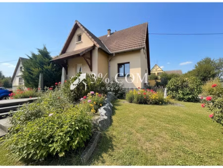 3%com jolie maison avec piscine et spa sur 8 ares