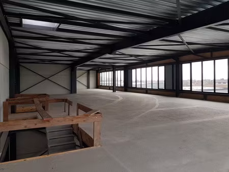 commercieel te huur in zwevezele