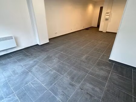 à louer bureau 36 6 m² – 505 € |roubaix