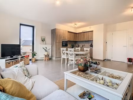 appartement te huur in roeselare met 3 slaapkamers