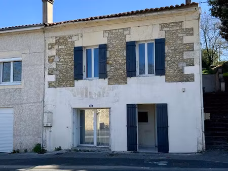 vente maison 3 pièces 66 m² à montendre (17130)  92 000 €