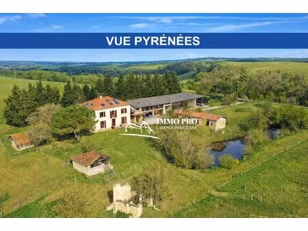 superbe site - maison de maître - beaux volumes et luminosité