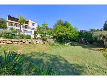 vente maison 5 pièces 166 m² biot (06410)