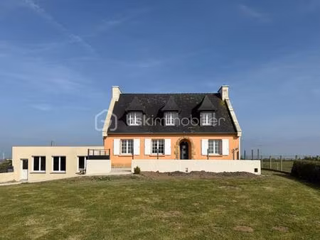 néo-bretonne construite sur sous-sol + atelier de 80 m2 accolé