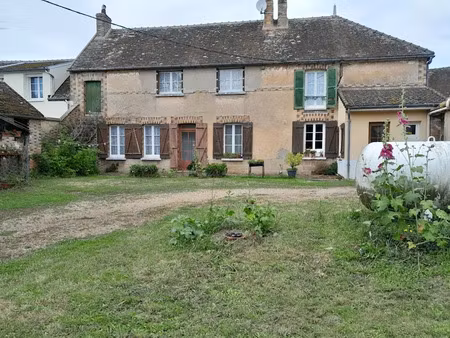 vente maison 4 pièces 130 m² à saint-sérotin (89140)  132 000 €