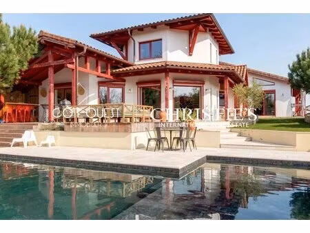 for sale bidart - exceptional house with id 3686848846