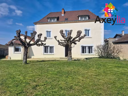 à vendre - pouilly-s/s-charlieu - maison 4 chambres avec terrain