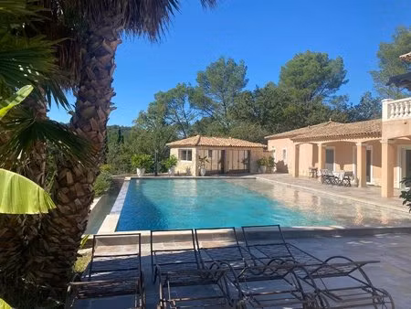 maison au charme provençal et qualité d'exception