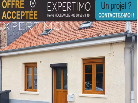 sous offre : maison rénovée avec extérieur – centre-ville de rue