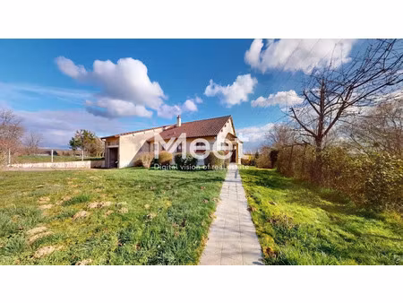 vente maison 4 pièces 142 m² à treigny-perreuse-sainte-colombe (89520)  160 000 €