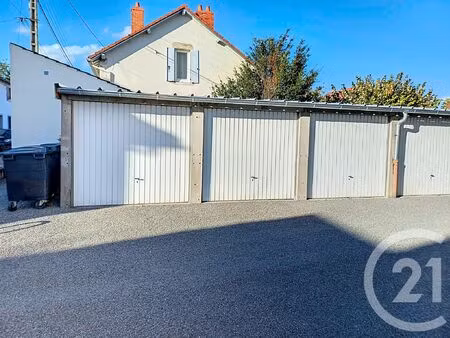 location parking gannat 03800