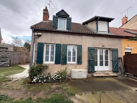 vente maison 4 pièces 117 m² à yzeure (03400)  172 000 €