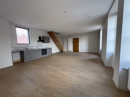 location appartement 3 pièces 72m² charlieu 42190