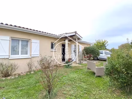 vente maison 4 pièces 95 m² à flaujagues (33350)  195 000 €