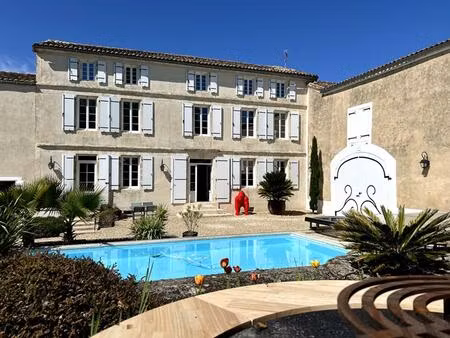 achat maison 8 pièces 270m² st genis d hiersac 16570