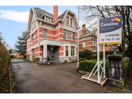 onder optie / sous option / under option