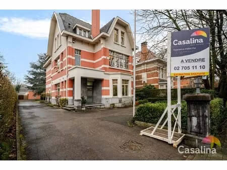 verkocht / sold / vendu