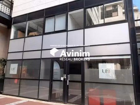 location commerce enghien les bains 95880 212m²