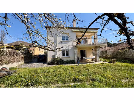 vente maison 7 pièces 171 m² alès (30100)