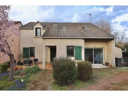 maison traditionnelle 8 pièces