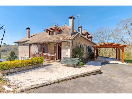 vente maison 9 pièces 255 m² lignan-de-bordeaux (33360)