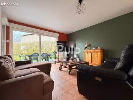 pavillon 8 pièces 135 m²