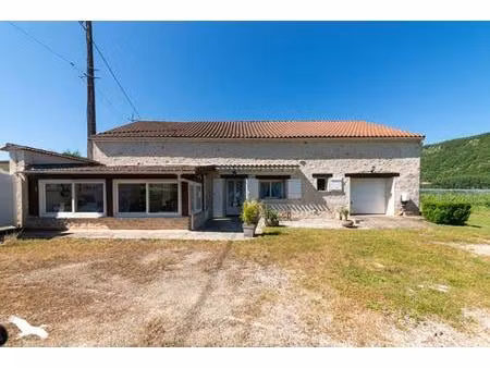 vente maison 7 pièces 202 m² parnac (46140)