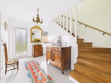 charmante maison de 113m² avec 4 chambres  terrasse et jardin de 300m² + pkgs