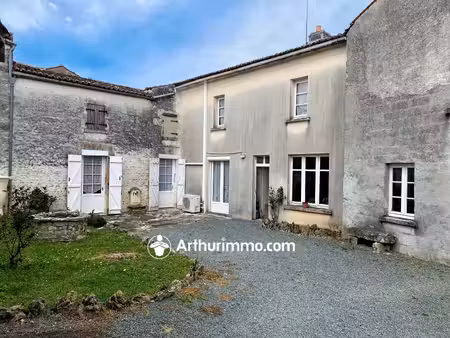 maison de bourg de 166 m² avec 3 chambres
