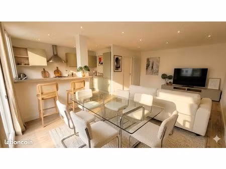 bordeaux chartrons / bassins à flot – maison avec garage et appartement duplex