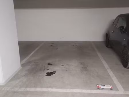 parking à louer