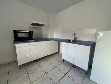 location local commercial 2 pièces 64 m2 à saint-dié-des-vosges