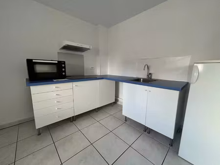 location local commercial 2 pièces 64 m2 à saint-dié-des-vosges