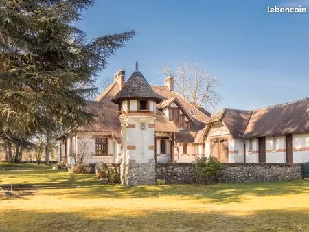propriété de caractère en sologne : authenticité et nature sur 1 hectare