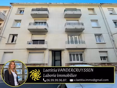 a vendre immeuble de rapport 483 m2 avec 7 appartements rénovés t3 à béziers