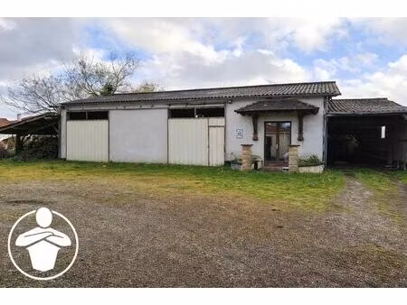 vente local commercial 1 pièces 200 m2 à villeneuve-sur-lot