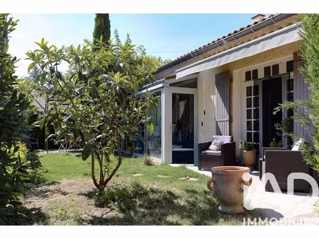maison traditionnelle à monteux (84170)