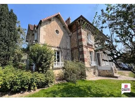 95640 marines - maison meulière et sa dépendance 13 pièces  261 m2  7 chambres  jardin clo