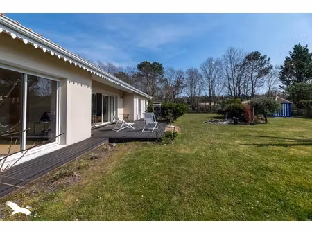 vente maison 5 pièces 142 m² à gaillan-en-médoc (33340)  286 740 €