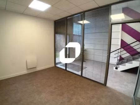 location bureaux 18 m²