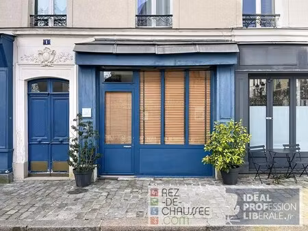 location commerce 48 m²