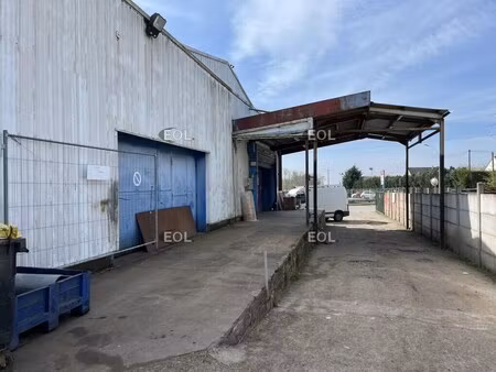 vente entrepôt sainte genevieve 60730 1764m²
