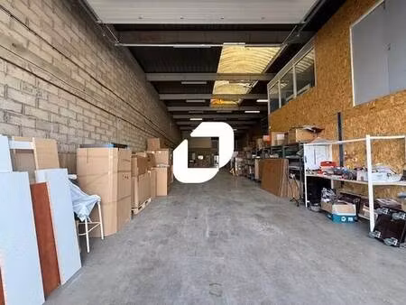 vente local d'activités 470 m²