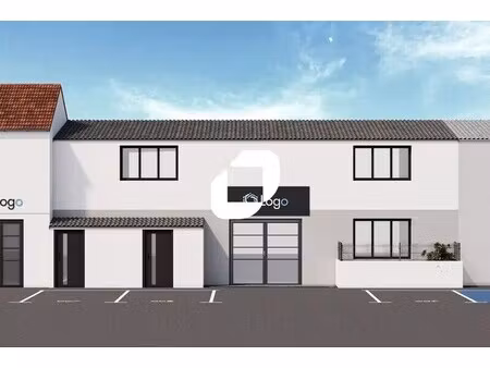 location local d'activités 200 m²