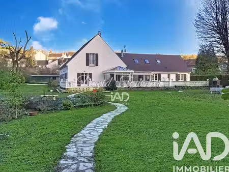 demeure à crépy-en-valois (60800)