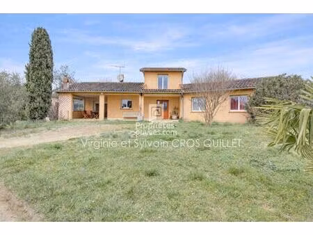 maison t5 137 m2 avec garage sous sol 130 m²