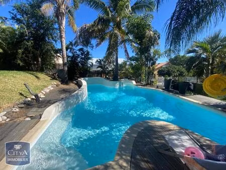 location maison 4 pièces 84m² la possession 97419