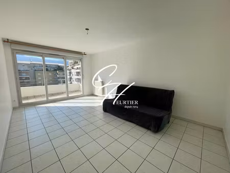 vente appartement 2 pièces 46m2 grenoble 38100 - 115000 € - surface privée